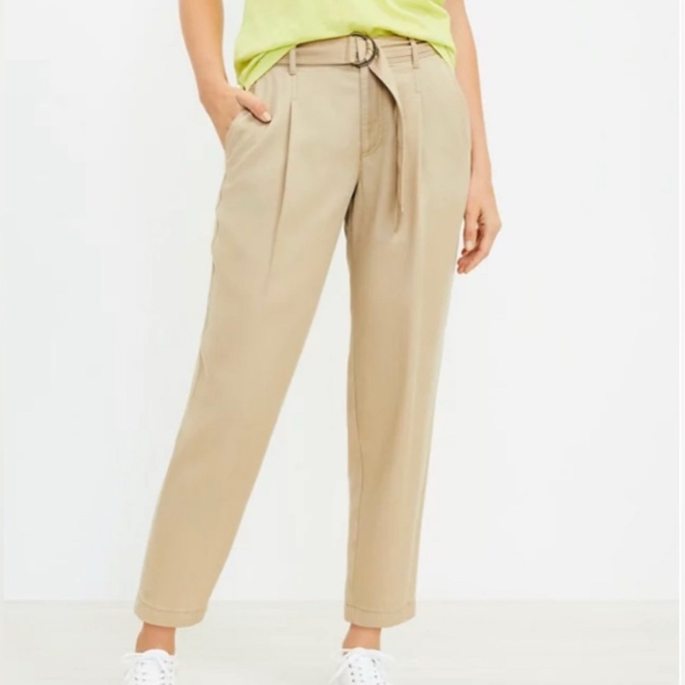 LOFT Women’s Khaki Pants with Belt